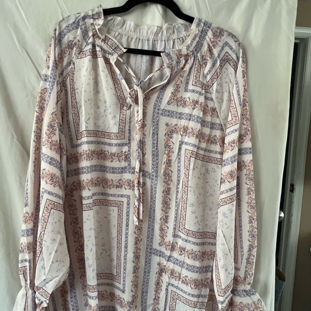 Floral Patterned Women's Top